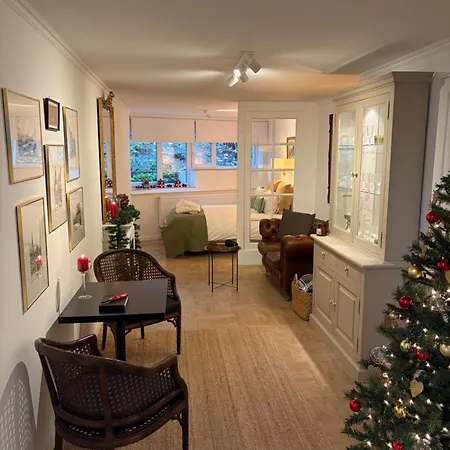 Apartment Catherine De Savoie, Rez Cosy Et Elegant Avec Cour Interieure
