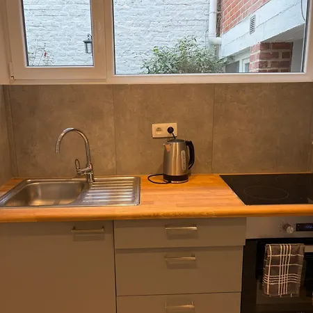 Apartment Catherine De Savoie, Rez Cosy Et Elegant Avec Cour Interieure Namur